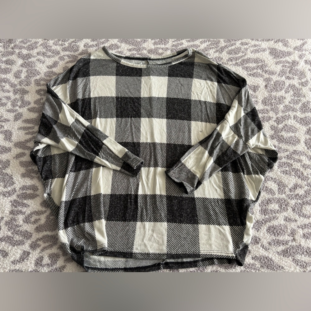 plaid long sleeve top